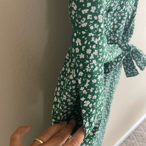Banana Republic Green Floral Jumpsuit - Picture 4 of 5